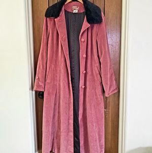 Vintage corduroy trenchcoat